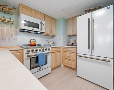 3928 Mediterranean Street - Photo Thumbnail 19
