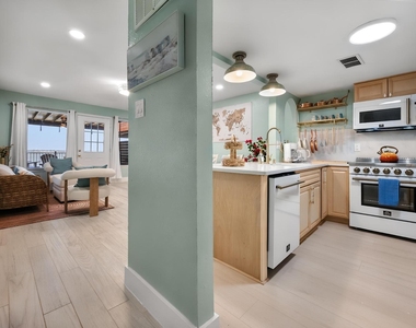 3928 Mediterranean Street - Photo Thumbnail 17