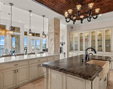204 Pinnacle Club Place - Photo Thumbnail 9