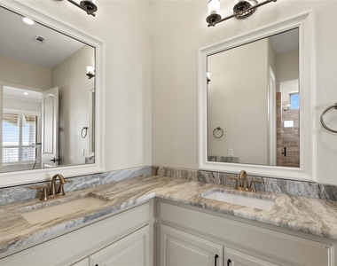204 Pinnacle Club Place - Photo Thumbnail 24