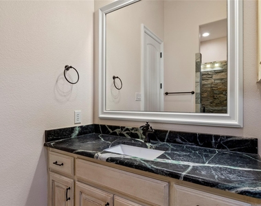 204 Pinnacle Club Place - Photo Thumbnail 16