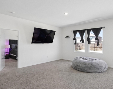5612 Portlaw Lane - Photo Thumbnail 11