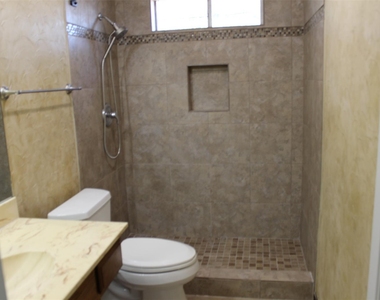 8780 Kimberly Lane - Photo Thumbnail 16