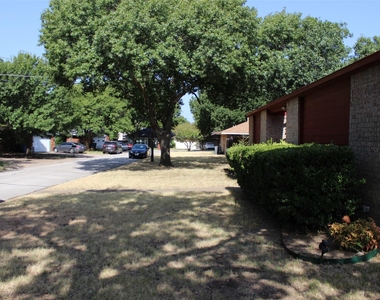 8780 Kimberly Lane - Photo Thumbnail 38