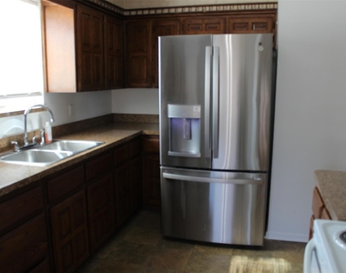 8780 Kimberly Lane - Photo Thumbnail 9