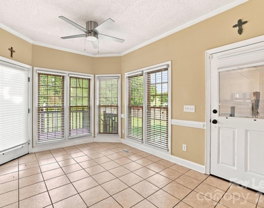 142 Cottontail Lane Se - Photo Thumbnail 6