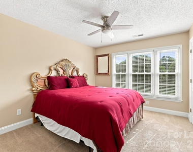 142 Cottontail Lane Se - Photo Thumbnail 23