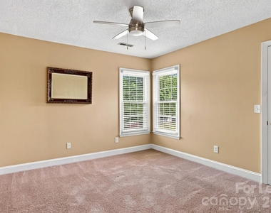 142 Cottontail Lane Se - Photo Thumbnail 20