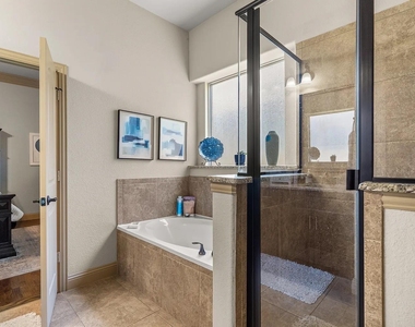 3460 Tuscan Hills Circle - Photo Thumbnail 12