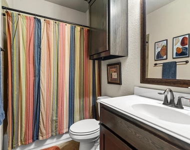 3460 Tuscan Hills Circle - Photo Thumbnail 20