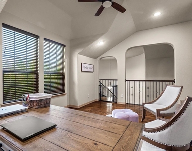 3460 Tuscan Hills Circle - Photo Thumbnail 18