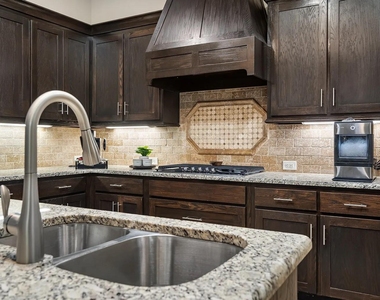 3460 Tuscan Hills Circle - Photo Thumbnail 8
