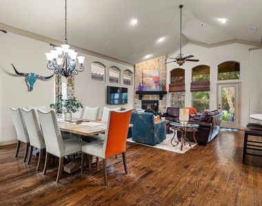 3460 Tuscan Hills Circle - Photo Thumbnail 6