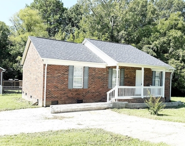 527 E Carpenter Street - Photo Thumbnail 1