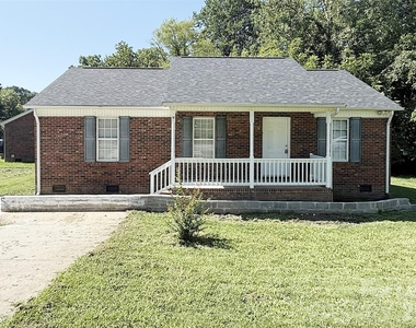 527 E Carpenter Street - Photo Thumbnail 6
