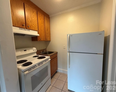 908 W Front Street - Photo Thumbnail 3