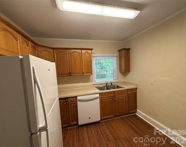 1613 Boy Scout Road - Photo Thumbnail 6