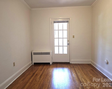 523 Willoughby Street - Photo Thumbnail 5