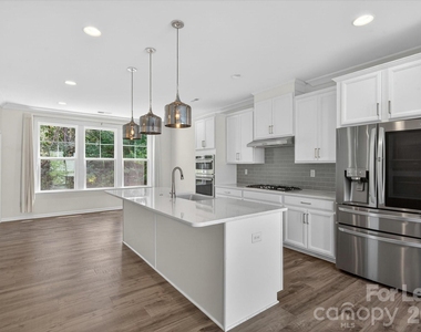 13018 Simoneaux Lane - Photo Thumbnail 2