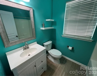 13317 Centennial Commons Parkway - Photo Thumbnail 18