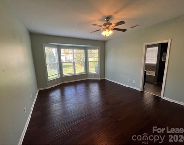 13317 Centennial Commons Parkway - Photo Thumbnail 11