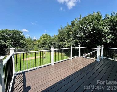 811 Kennedy Street - Photo Thumbnail 19