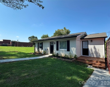 811 Kennedy Street - Photo Thumbnail 21