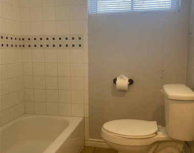 308 Case Street - Photo Thumbnail 9