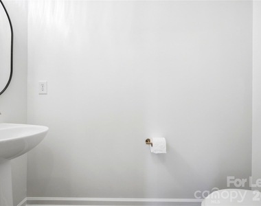 6105 Warrior Avenue - Photo Thumbnail 13