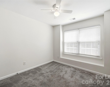 6105 Warrior Avenue - Photo Thumbnail 21