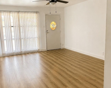 2016 Menefee Street - Photo Thumbnail 1