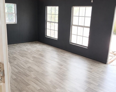 2016 Menefee Street - Photo Thumbnail 7