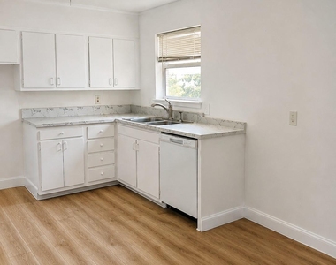 2016 Menefee Street - Photo Thumbnail 2