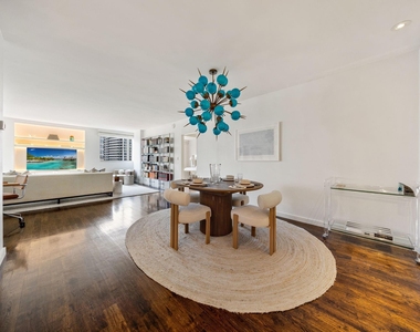 3701 Turtle Creek Boulevard - Photo Thumbnail 10
