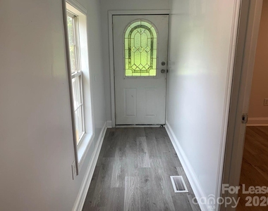 965 Ashby Street - Photo Thumbnail 3