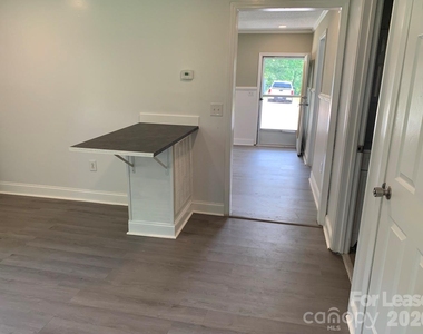965 Ashby Street - Photo Thumbnail 4