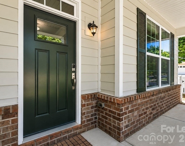151 Blossom Ridge Drive - Photo Thumbnail 2