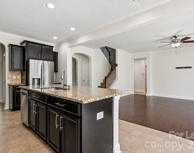 151 Blossom Ridge Drive - Photo Thumbnail 8