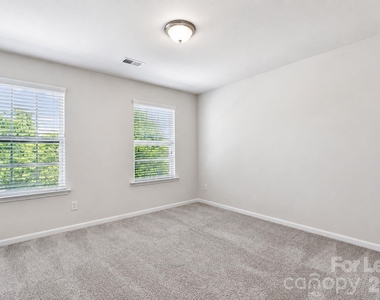 151 Blossom Ridge Drive - Photo Thumbnail 16