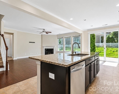 151 Blossom Ridge Drive - Photo Thumbnail 7