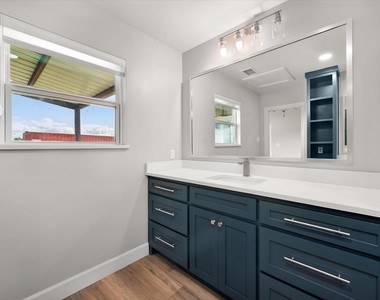 140 Caddo Trail - Photo Thumbnail 9