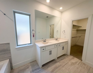 1741 Horseshoe Lane - Photo Thumbnail 13