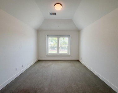 1741 Horseshoe Lane - Photo Thumbnail 10