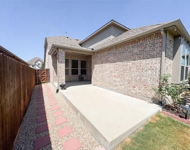 1741 Horseshoe Lane - Photo Thumbnail 19