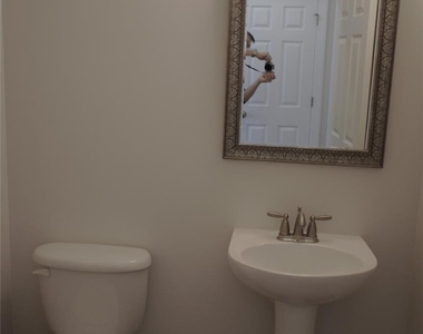 15509 Barossa Valley Street - Photo Thumbnail 11
