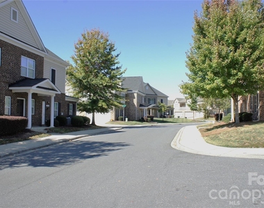 15509 Barossa Valley Street - Photo Thumbnail 38