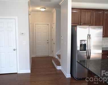 15509 Barossa Valley Street - Photo Thumbnail 9