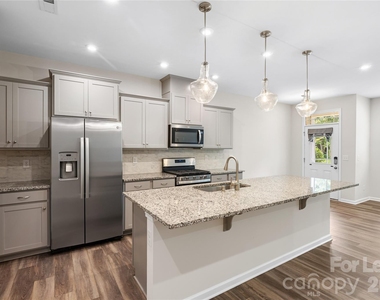 1368 Galloway Road - Photo Thumbnail 8