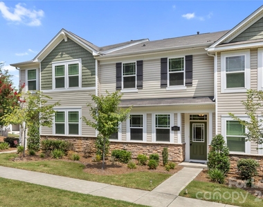 1368 Galloway Road - Photo Thumbnail 1