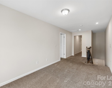 1368 Galloway Road - Photo Thumbnail 12